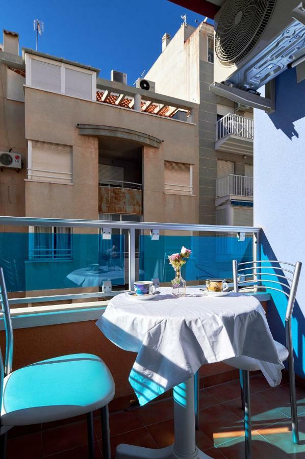 Almudena Playa Del Cura En Torrevieja Apartment Bagian luar foto